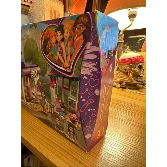 LEGO FRIENDS: Emma's Art Cafe (41336) Building Kit 378pcs Retired Set Playset NE - Picture 2 of 9